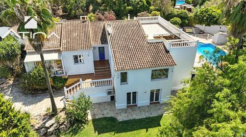 Villa con apartamento independiente en Jávea  Reformada, eficiente y lista para entrar a vivir