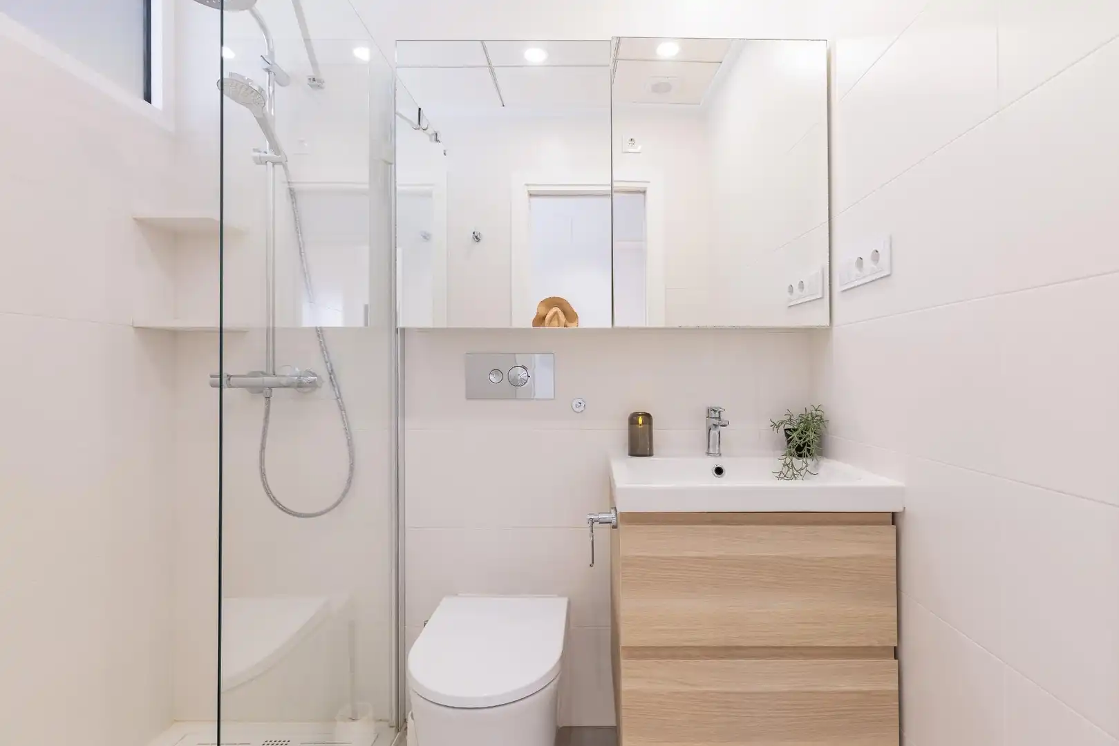 Badezimmer von Haus oder Chalet zum Verkauf in Dénia mit Klimaanlage, Heizung und Privatgarten