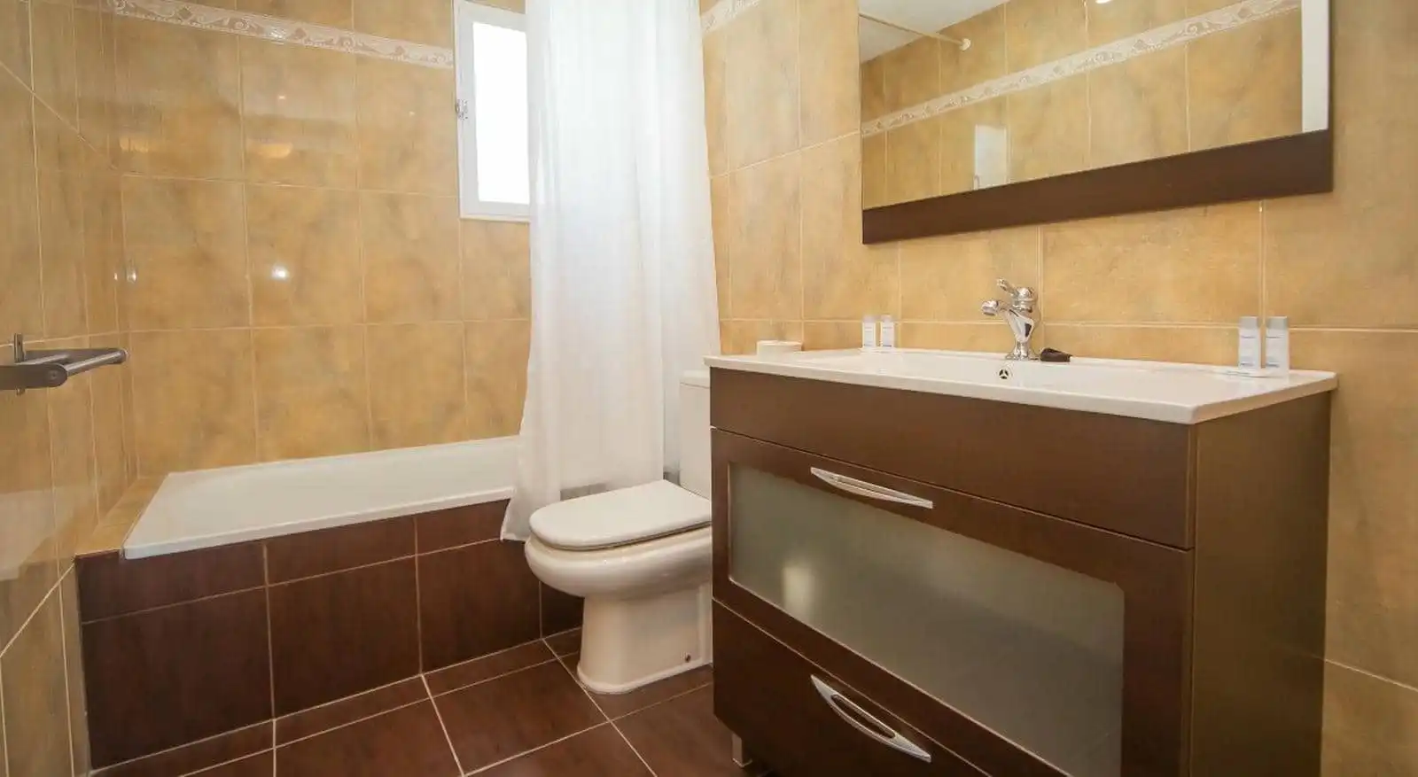 Terraced house with pool for sale in N-340 147, imagen 13