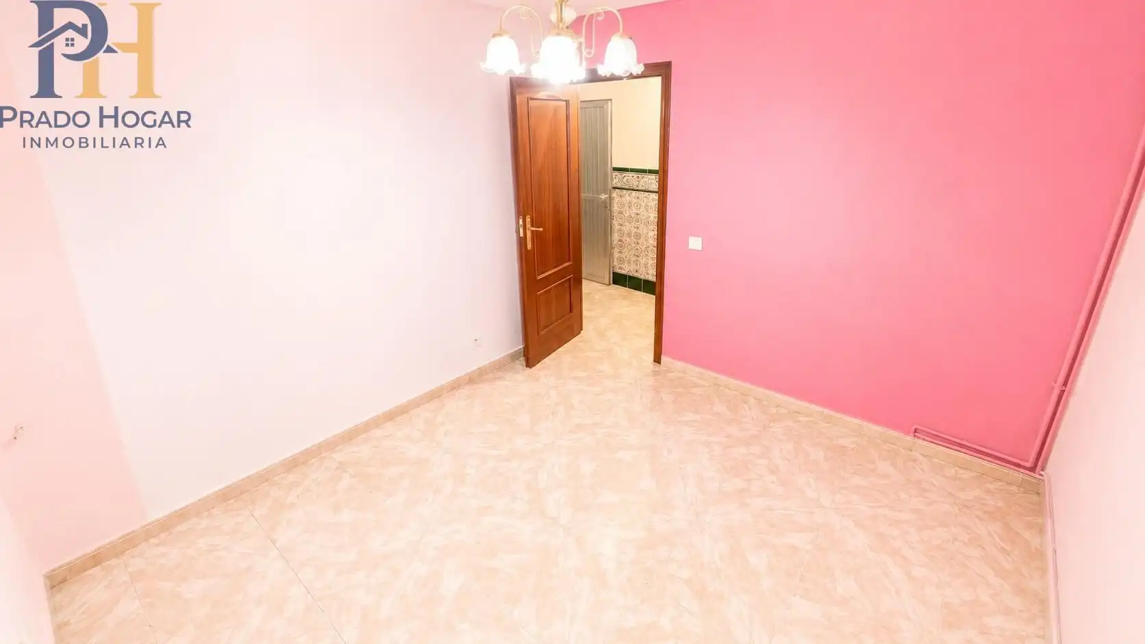 Dormitori de Casa o xalet en venda en Talavera de la Reina amb Calefacció
