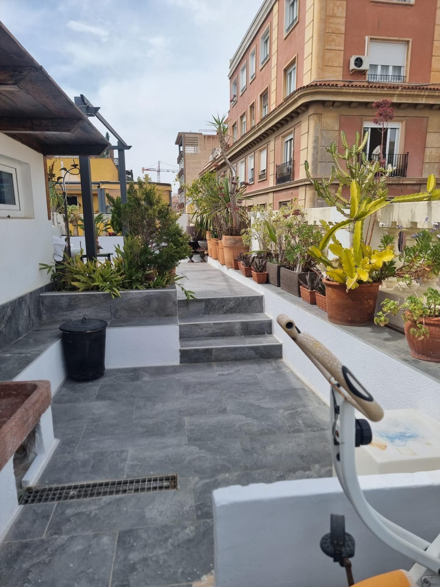Terrace of Duplex for sale in Alicante / Alacant  with Air Conditioner and Terrace