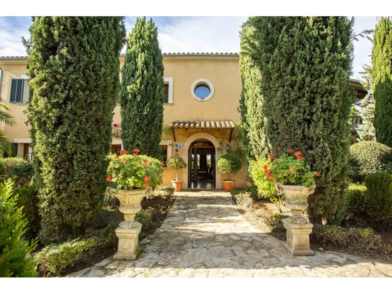 Vista exterior de Finca rústica en venta en Montuïri con Aire acondicionado, Calefacción y Jardín privado