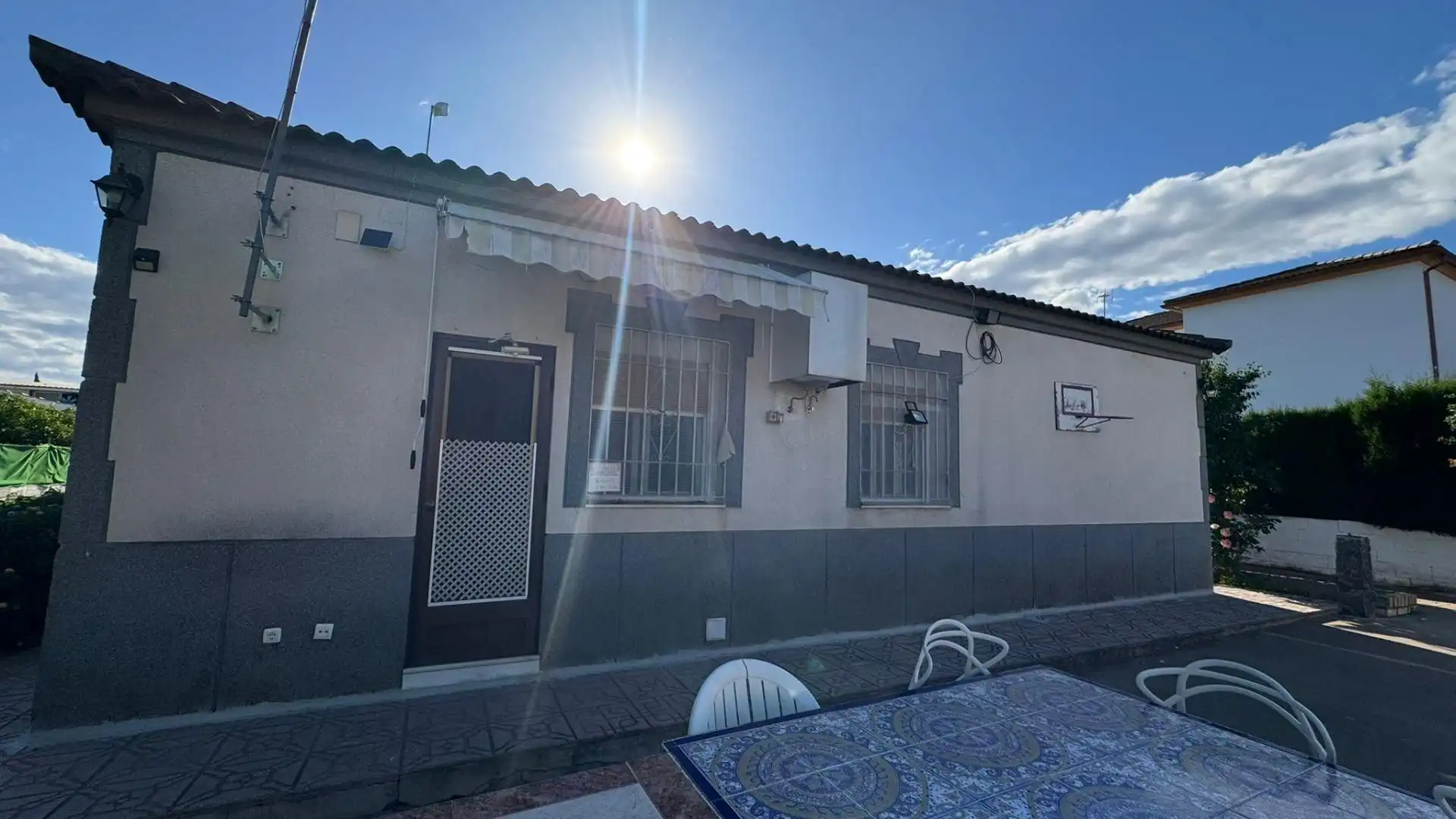 Exterior view of Houses for sale in Córdoba  with Swimming Pool