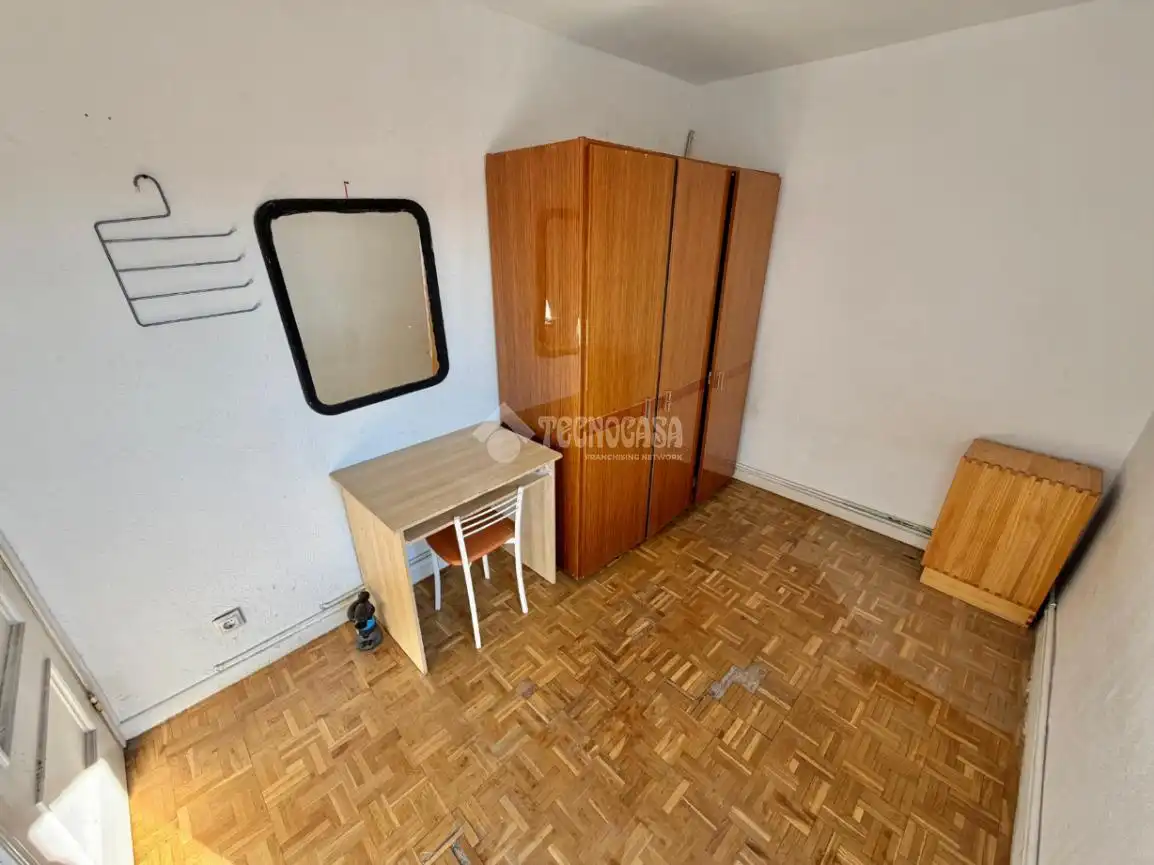 Habitación de Piso en venta en Madrid