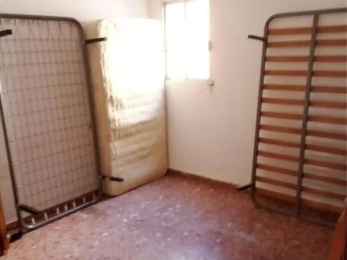 Habitación de Piso en venta en Villatorres con Trastero y Balcón