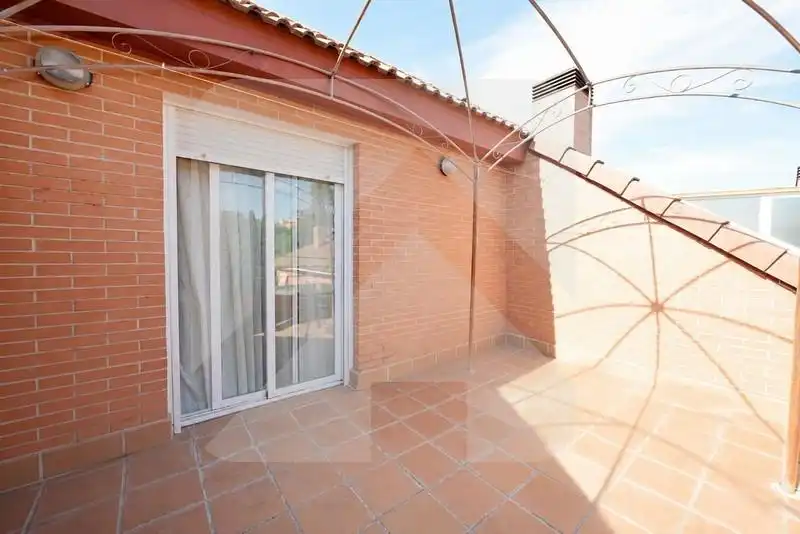 Terraza de Ático en venta en Valdemoro con Aire acondicionado, Calefacción y Terraza