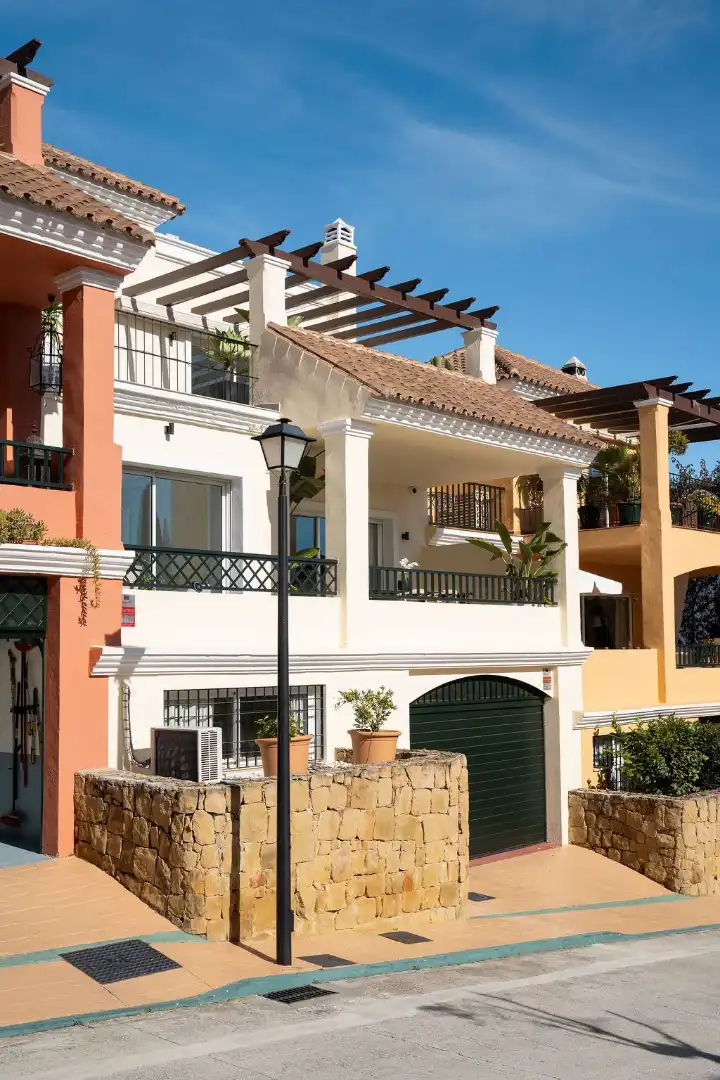 Adossat amb piscina en venda a Nueva Andalucía, imagen 36