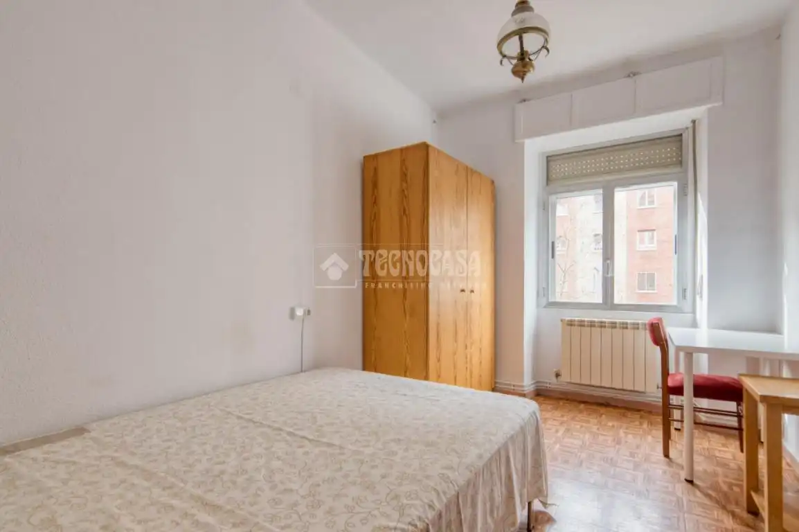 Schlafzimmer von Wohnung zur Miete in Salamanca
