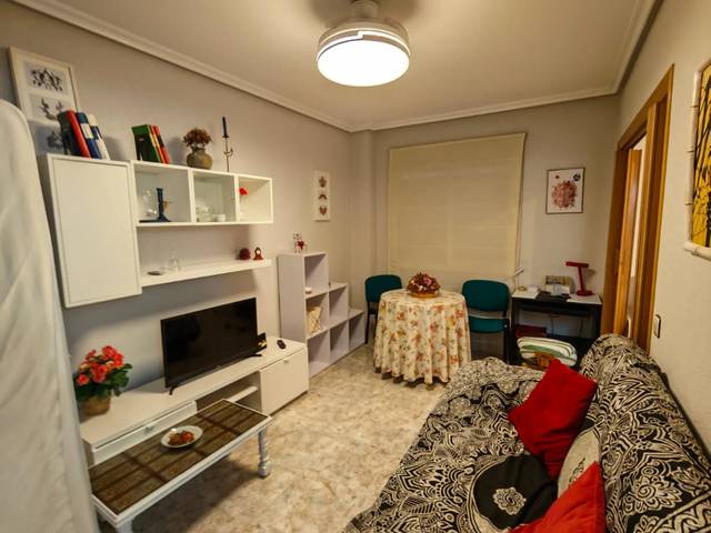 Estudio en Alquiler en San Andrés - San Antolín