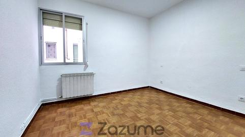 Photo 2 of Flat to rent in P.º de Alberto Palacios, Villaverde Alto,  Madrid Capital