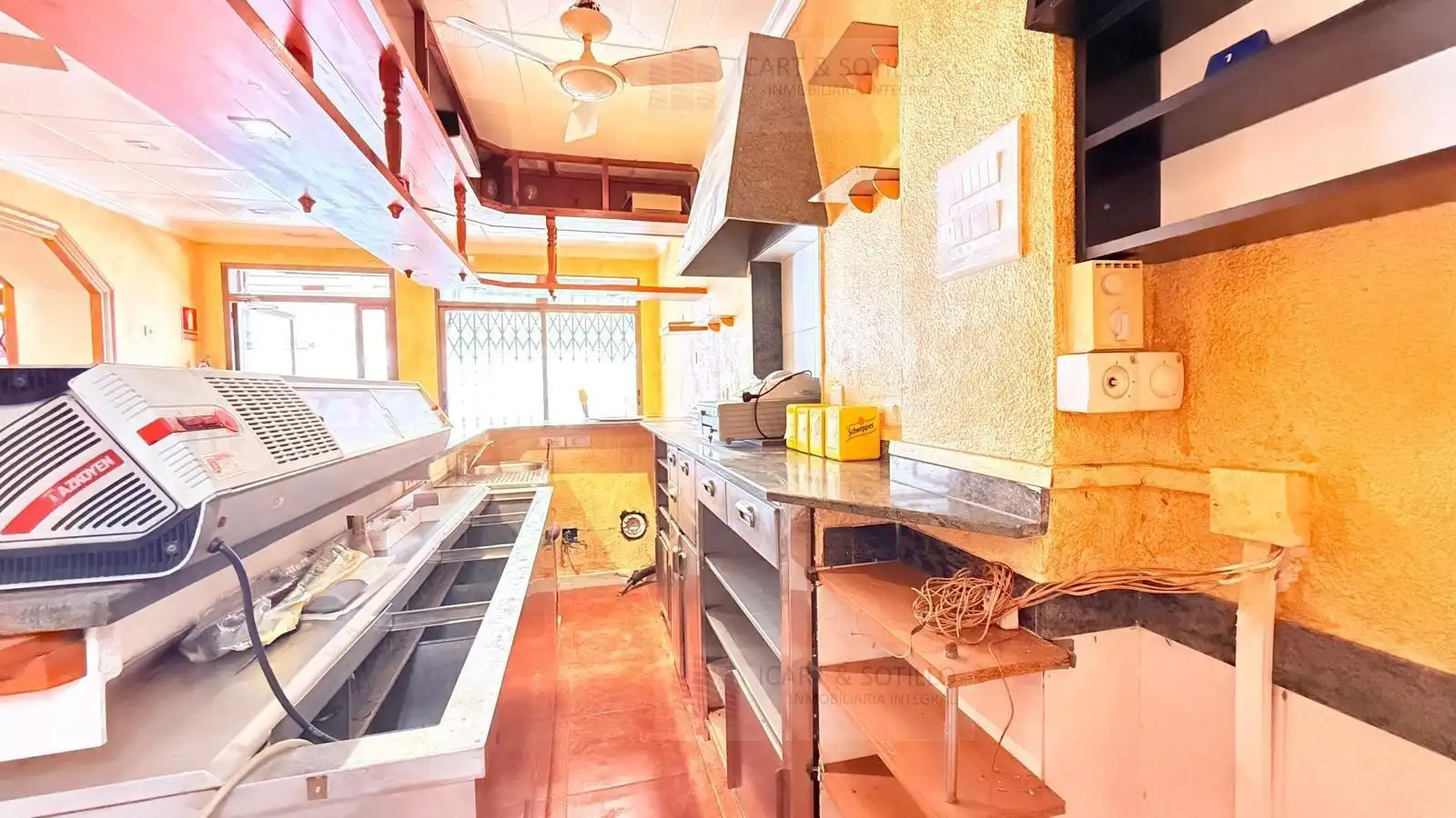 Cuina de Local en venda en Peñíscola / Peníscola amb Terrassa