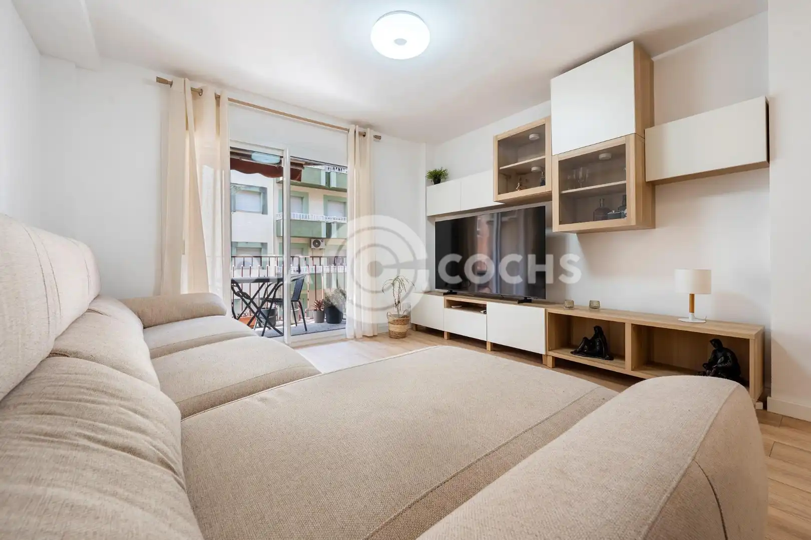 Living room of Flat for sale in Reus  with Air Conditioner, Heating and Parquet flooring