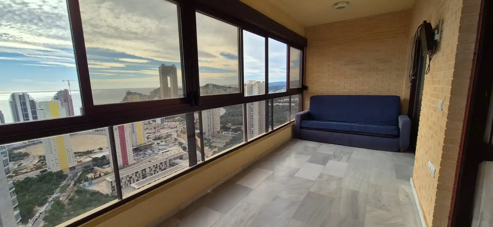 Bedroom of Flat for sale in Benidorm  with Air Conditioner, Terrace and Furnished