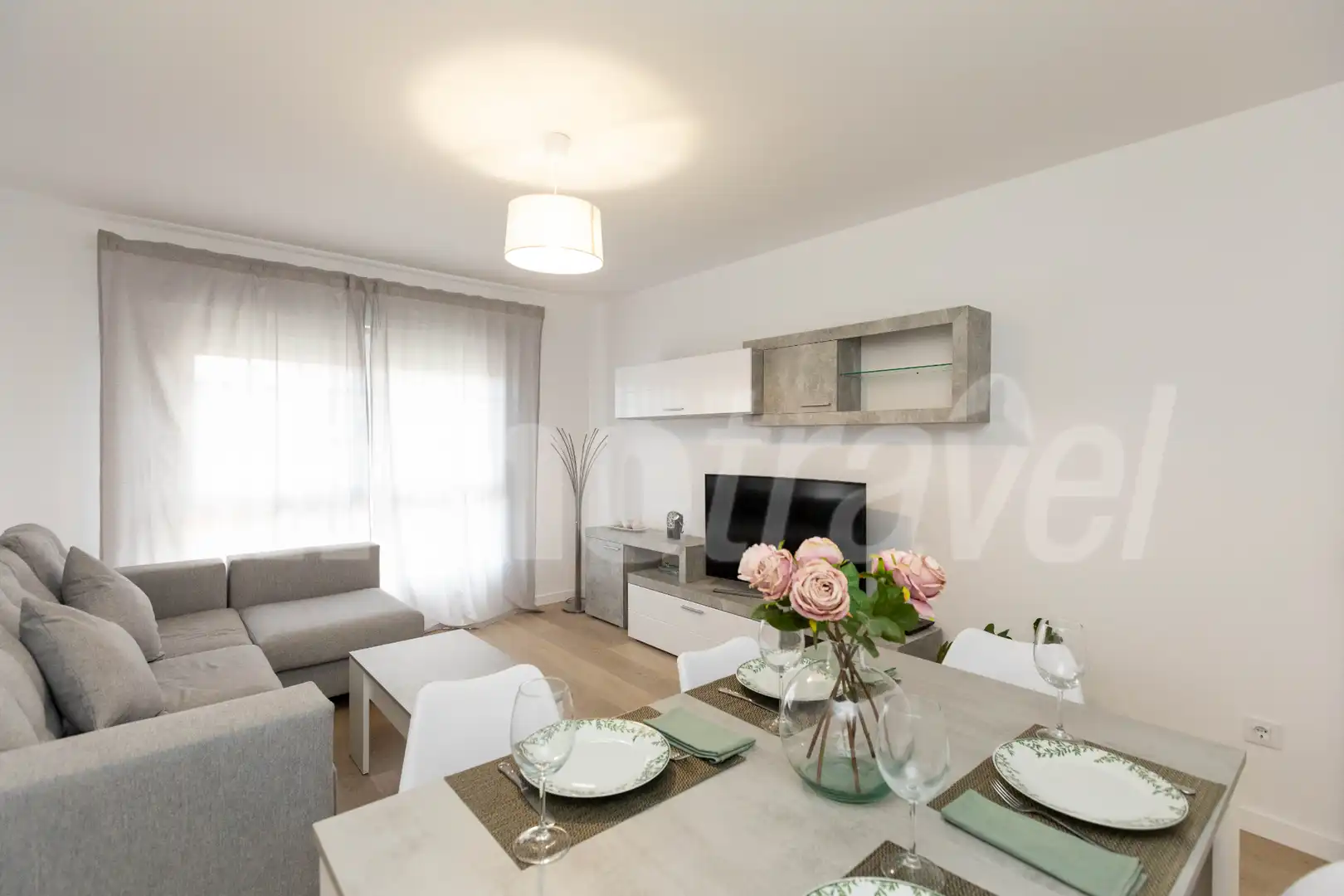 Living room of Flat for rent in Sanxenxo  with Heating, Parquet flooring and Furnished