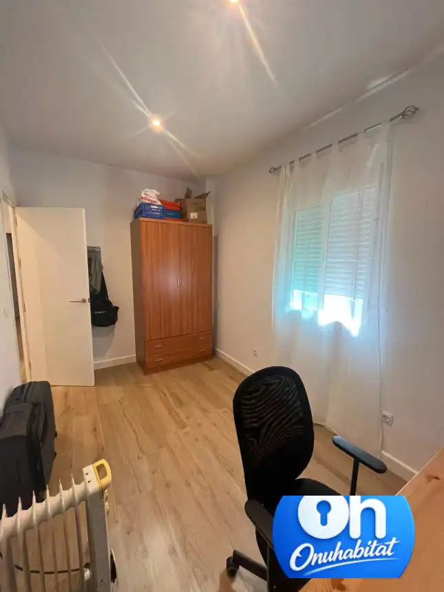 Habitación de Piso en venta en Valverde del Camino con Aire acondicionado, Amueblado y Balcón