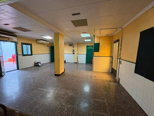 Local comercial en Venta en Carrer de Ca N'Alzamora en Ca n'Alzamora