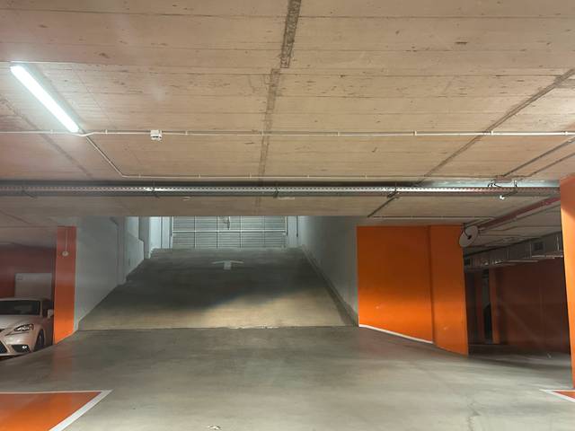 Garaje en Alquiler en Carrer de Jaume Vicens Vives, 11 en El Rengle