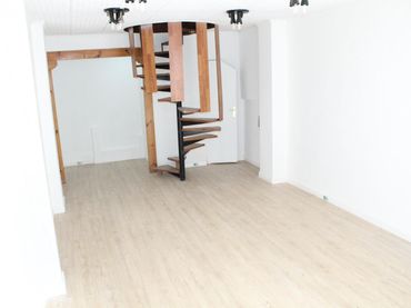 Business premises to rent in Centro - Mendibil - Santiago