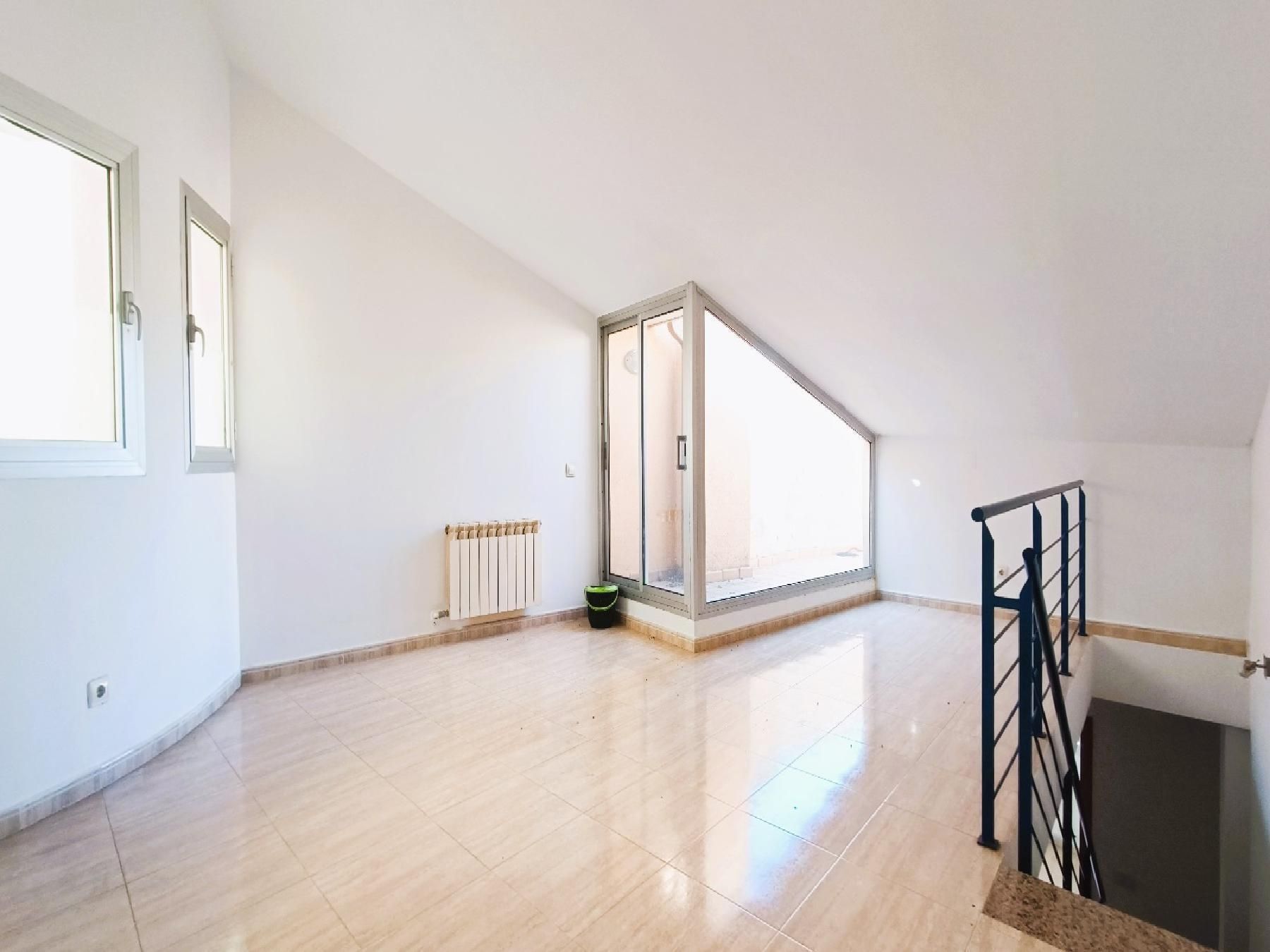 Flat for sale in La Roca del Vallès