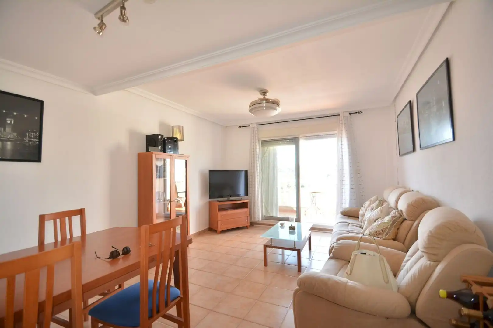 Sala de estar de Finca rústica en venta en Guardamar del Segura con Terraza, Trastero y Amueblado