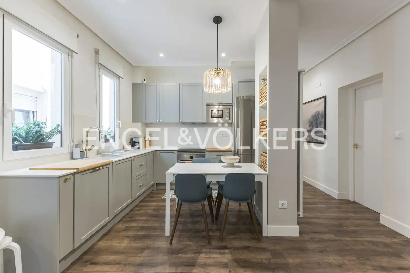 Kitchen of Flat for rent in Madrid  with Air Conditioner, Heating and Furnished