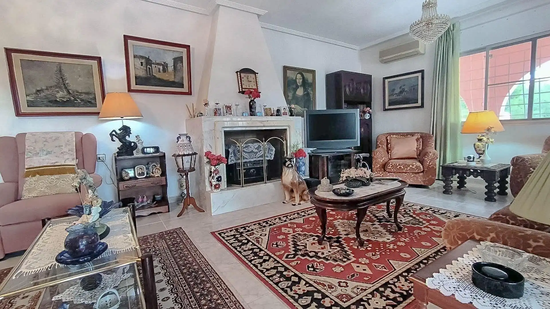 Sala de estar de Casa o chalet en venta en La Nucia con Aire acondicionado, Jardín privado y Terraza