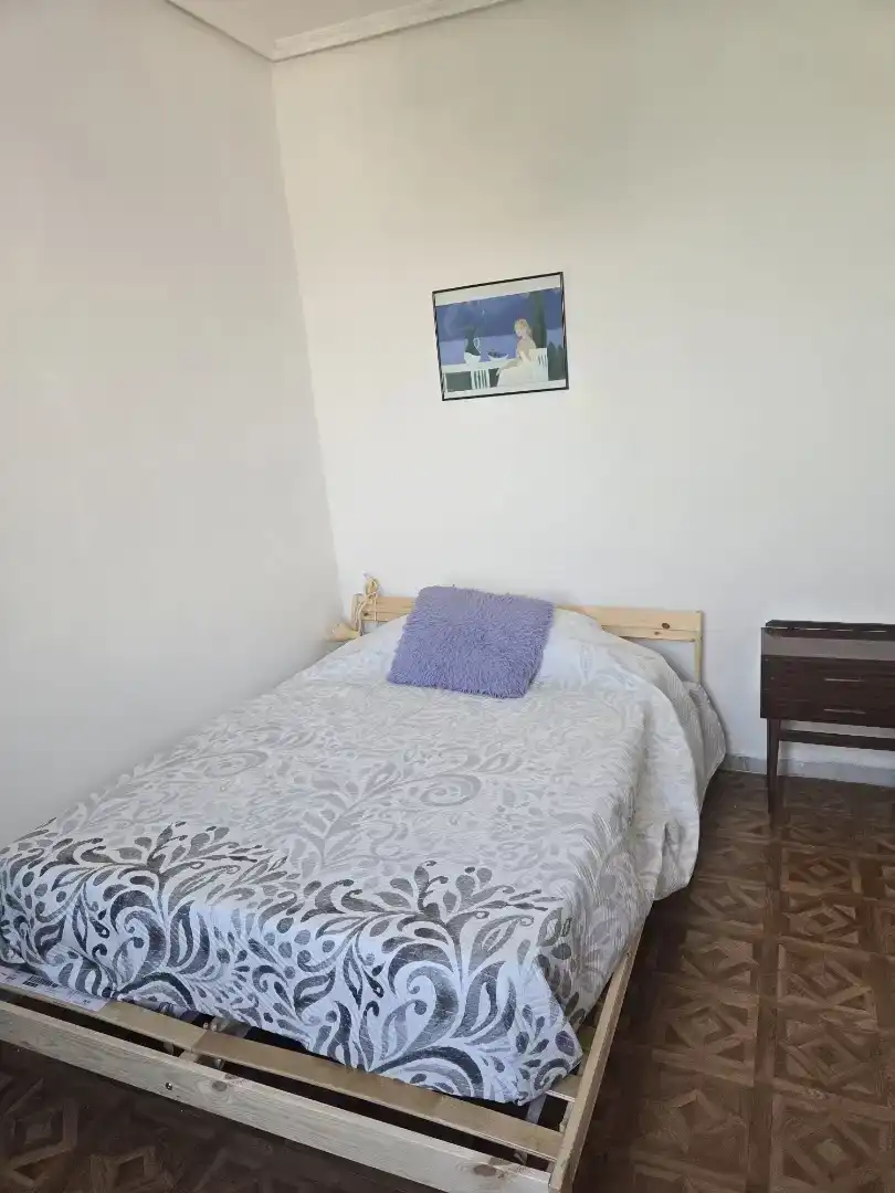 Dormitori de Casa adosada en venda en Vega de Ruiponce amb Jardí privat, Traster i Moblat
