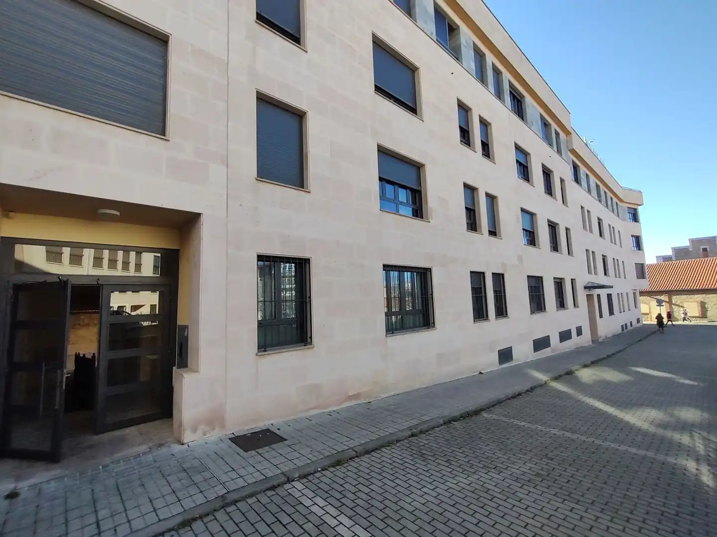 Business premises for sale in Santa Isabel 11