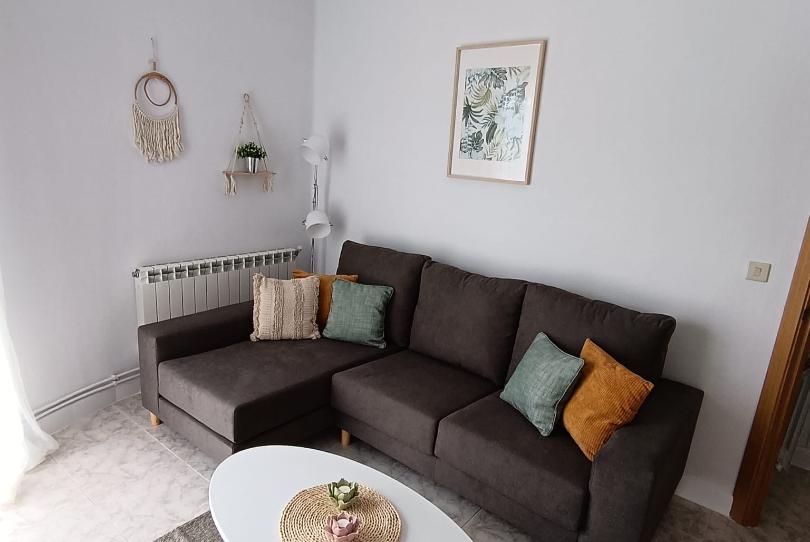 Photo 1 of Apartment to rent in Flores de Sil - La Placa, León