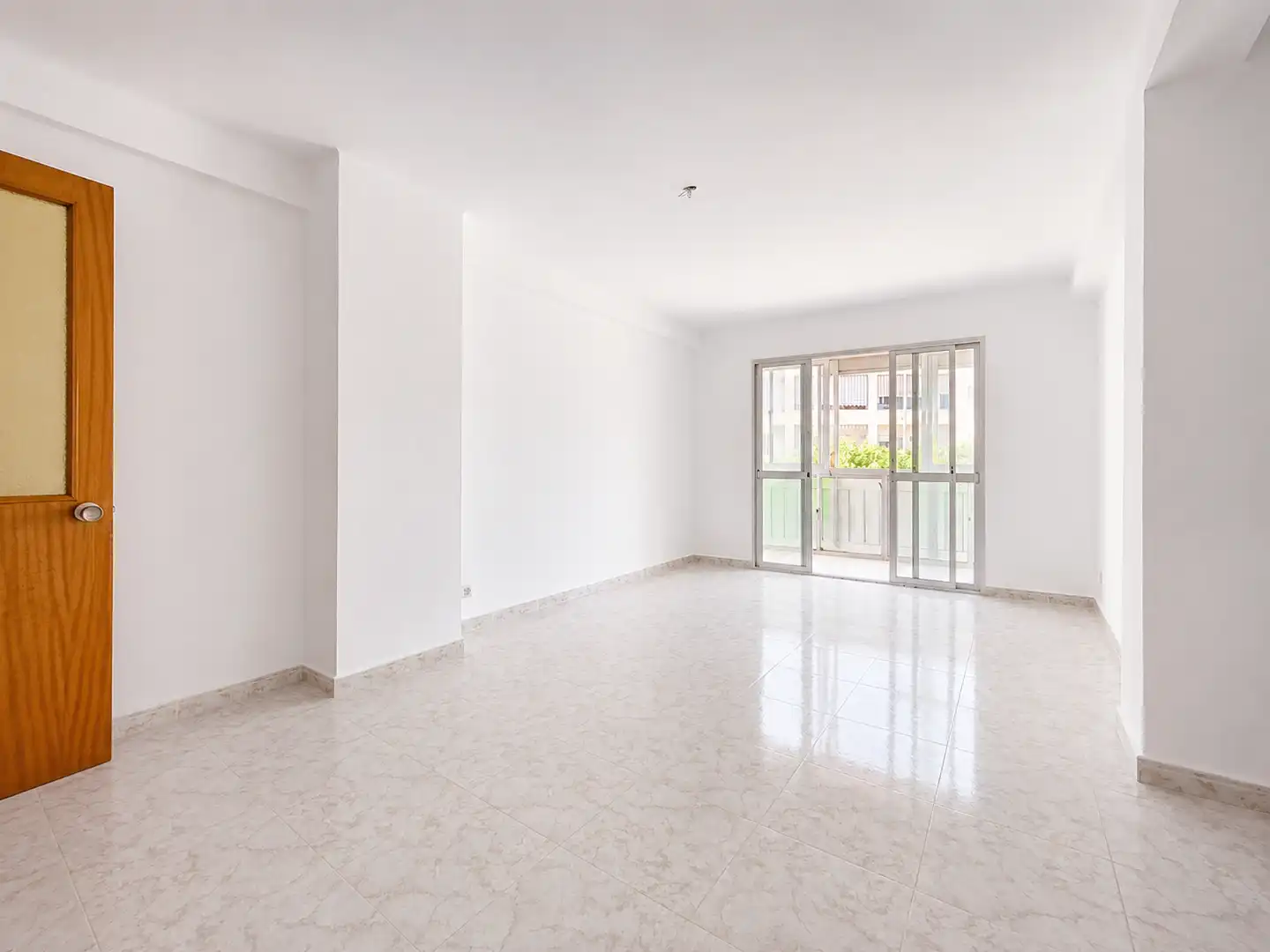 Wohnzimmer von Wohnungen zum Verkauf in Estepona mit Terrasse und Balkon