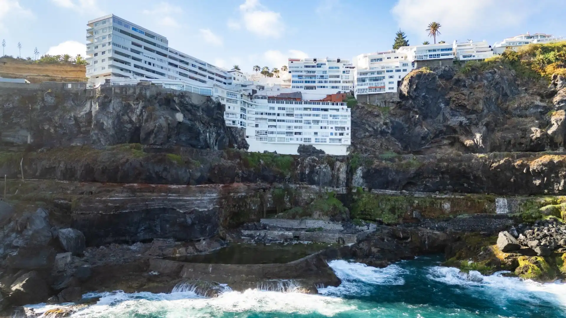 Vista exterior de Apartamento en venta en Los Realejos