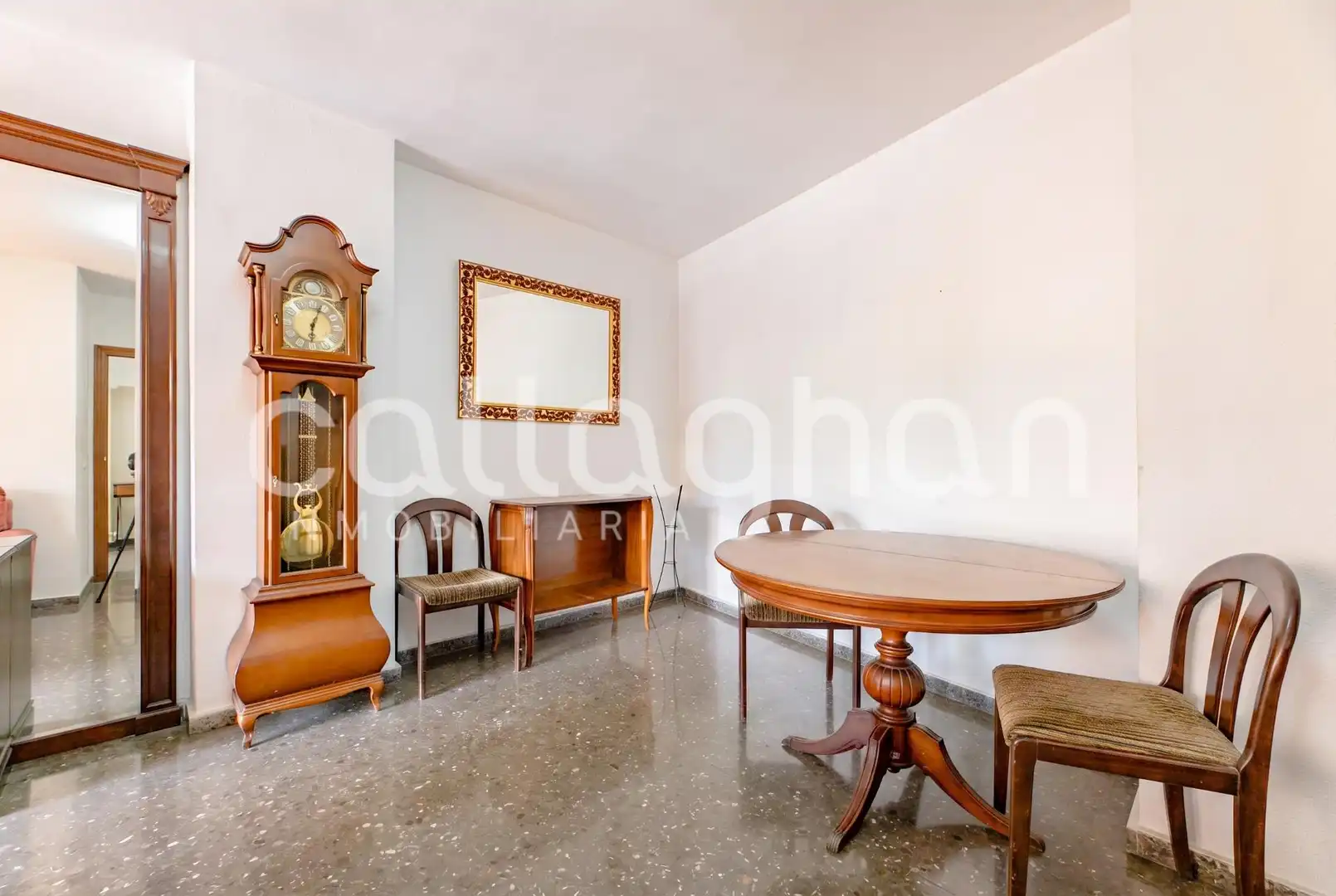 Dining room of Flat for sale in Valencia