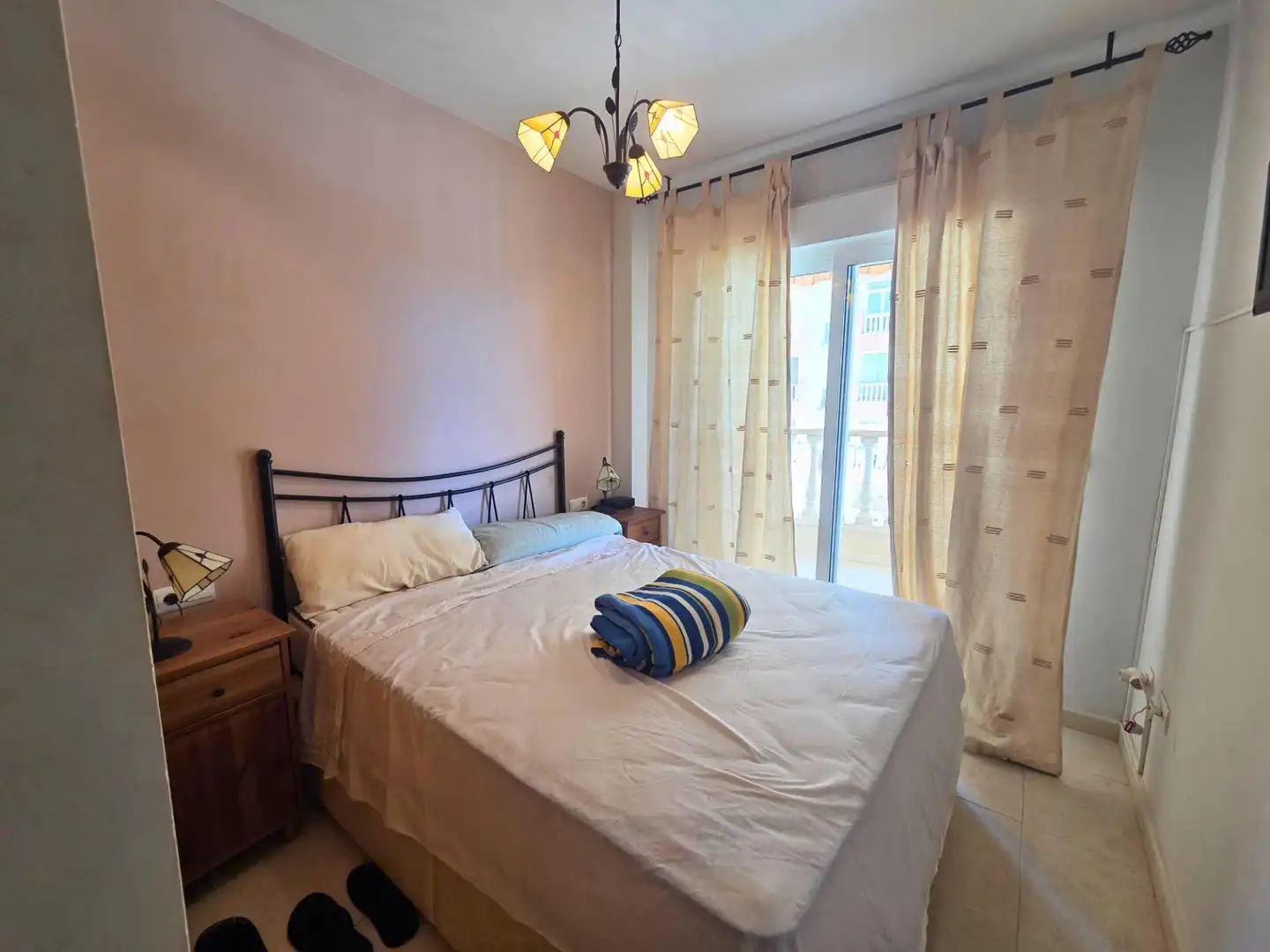 Schlafzimmer von Wohnung zum Verkauf in La Manga del Mar Menor mit Klimaanlage, Heizung und Terrasse