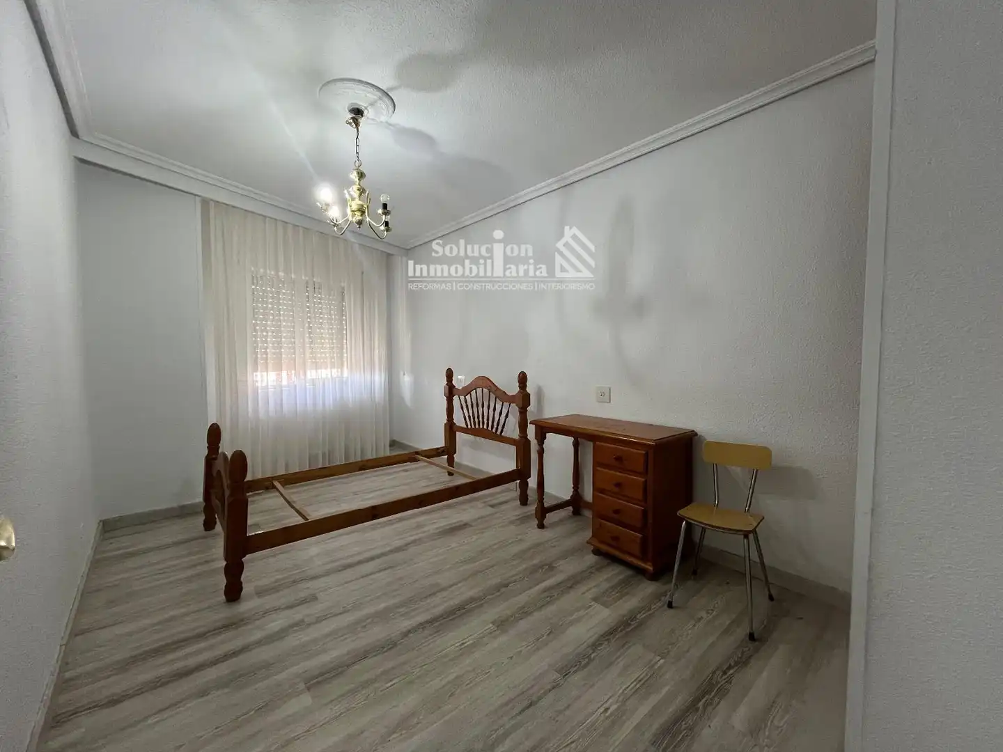 Bedroom of Flat for sale in Cantalapiedra  with Heating, Storage room and Furnished