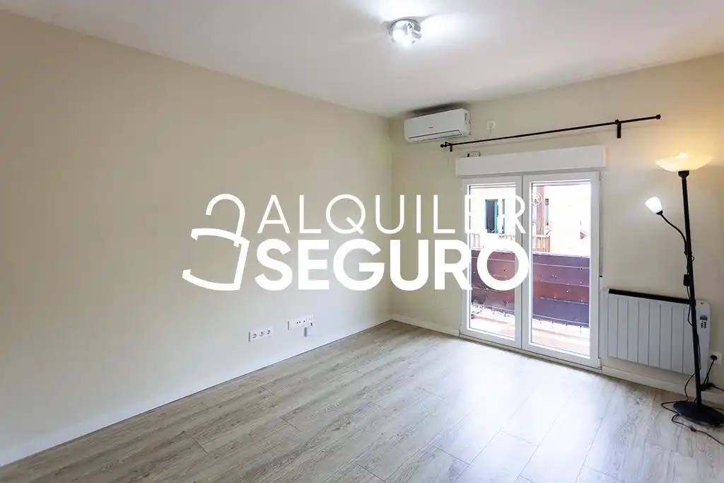 Habitación de Piso de alquiler en San Agustín del Guadalix con Aire acondicionado, Calefacción y Terraza