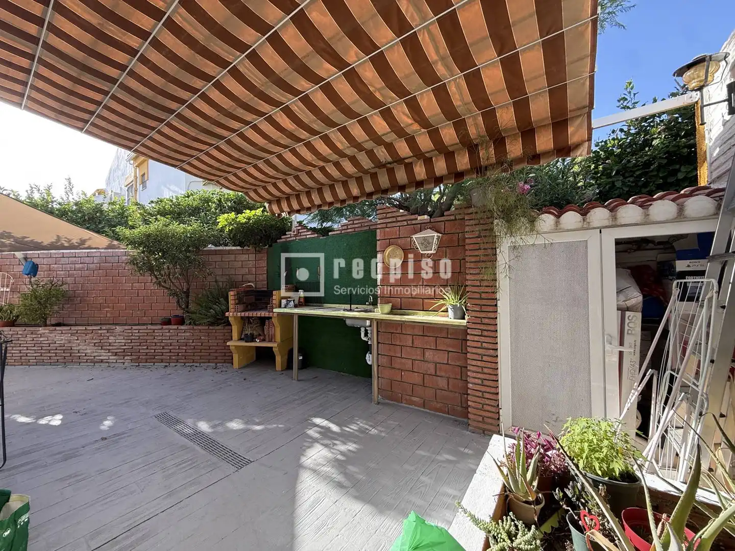 Terrassa de Casa o xalet en venda en Alhaurín de la Torre amb Aire condicionat, Jardí privat i Terrassa
