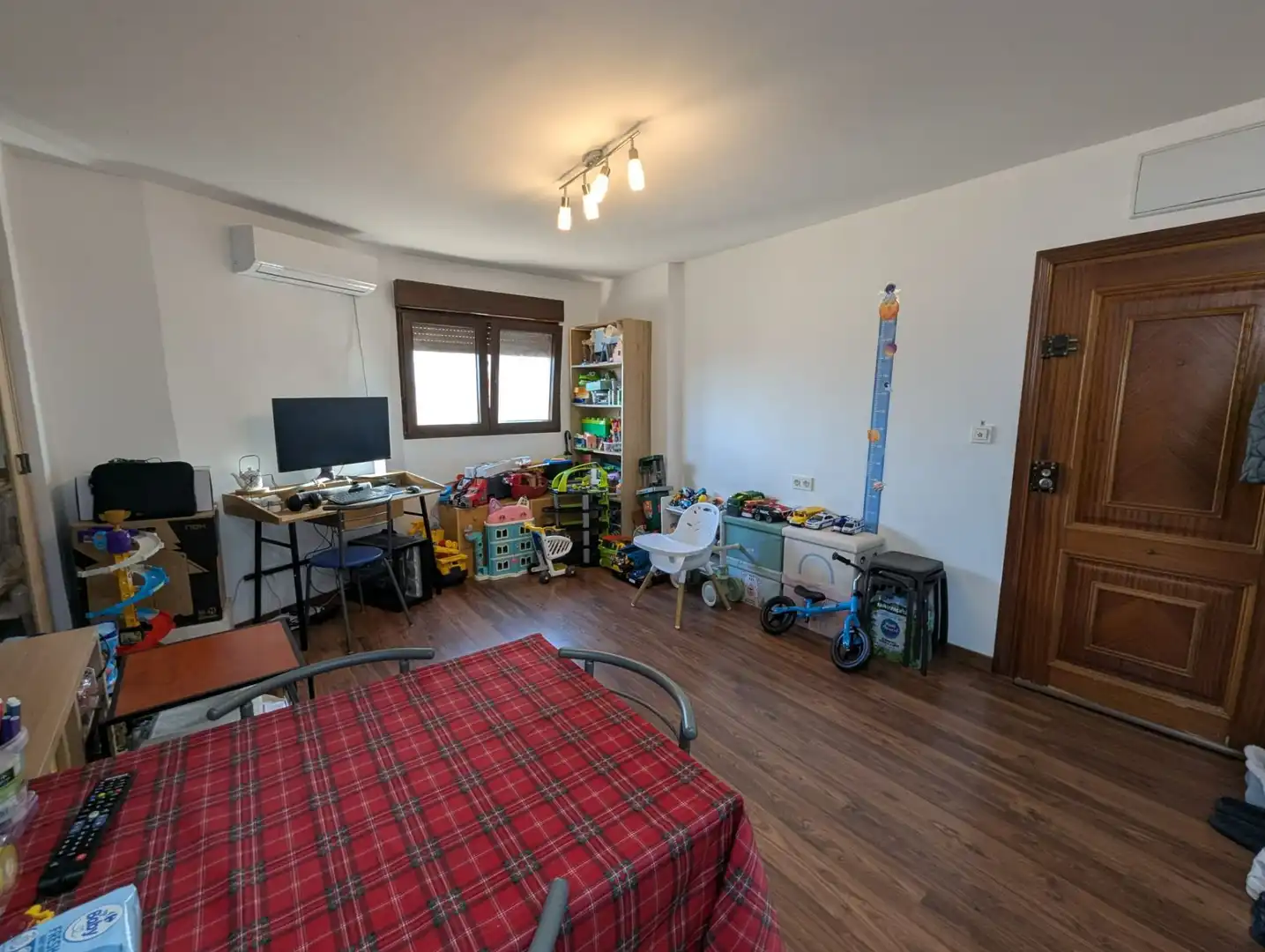 Piso en venta en Melilla con Aire acondicionado, Calefacción y Amueblado