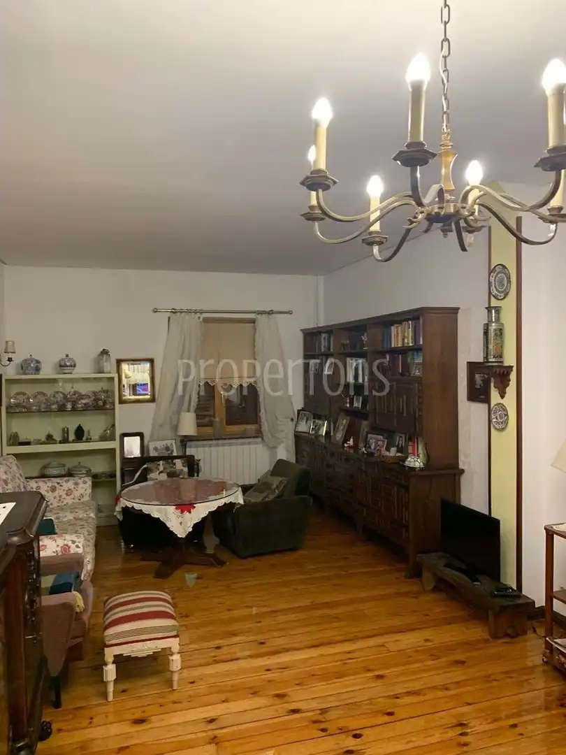 Sala d'estar de Casa o xalet en venda en Vitoria - Gasteiz
