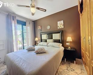 Bedroom of Building for sale in Estepona