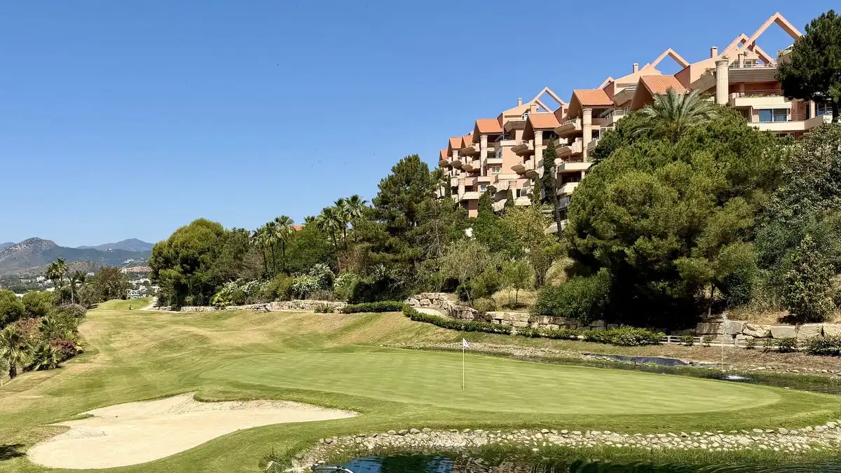 Flat with lift for sale in Nueva Andalucía, imagen 23