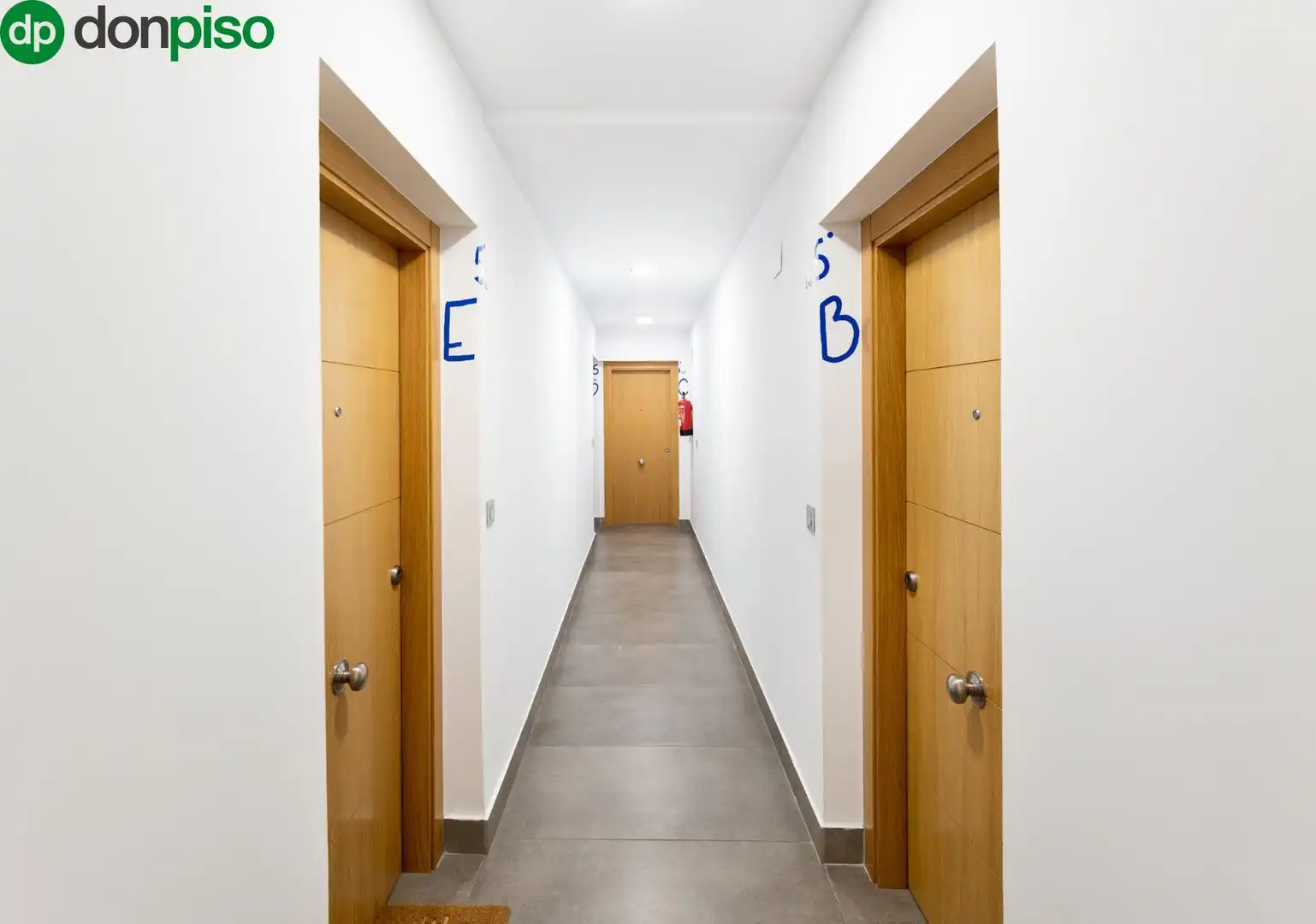 Flat for sale in Avenida DE LA ILUSTRACION, 115, Campus de la Salud