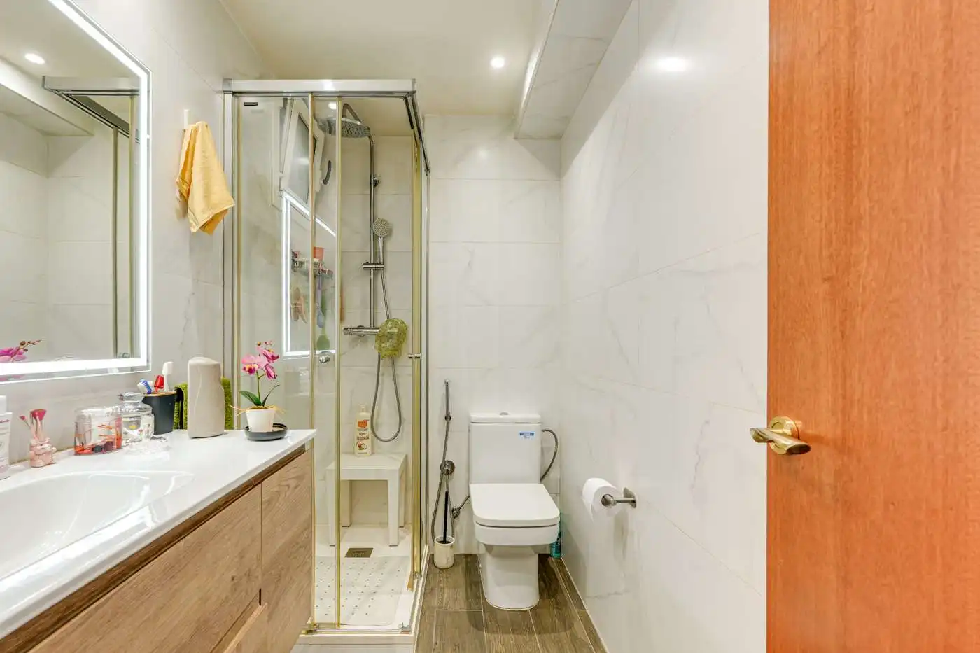 Bathroom of Flat for sale in Barcelona  with Furnished