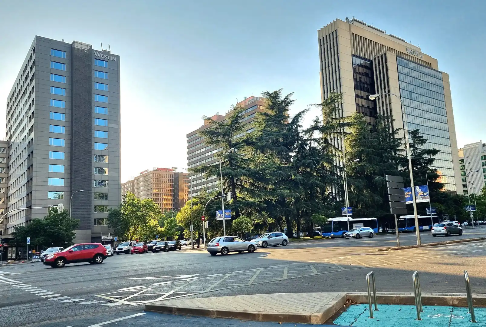 Vista exterior de Pis per a compartir en Chamartín