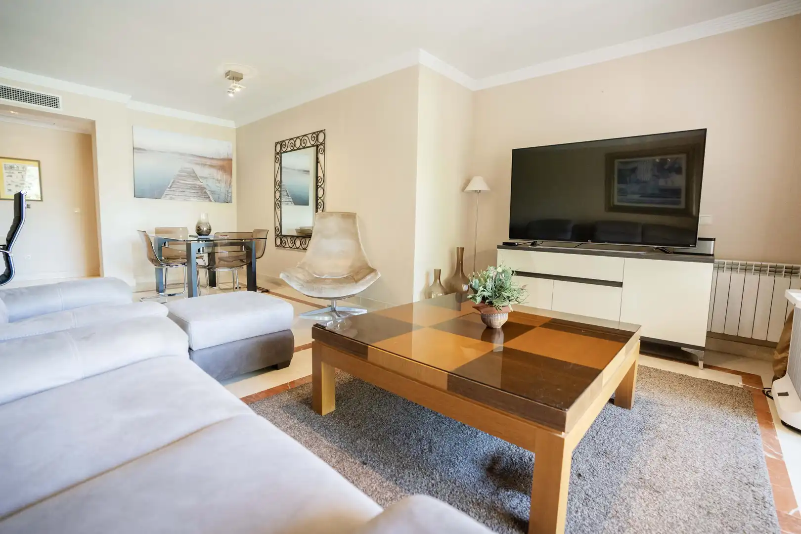 Apartament amb piscina en venda a Marbella Centro
