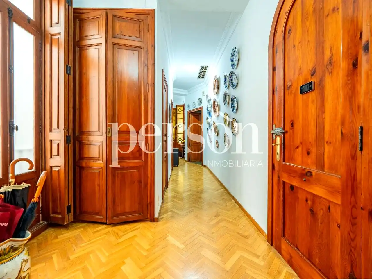 Flat with terrace for sale in calle d'Aparisi i Guijarro, imagen 32