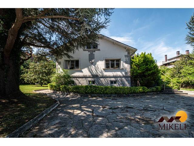 Casa-chalet en Venta en Calle Barón de ADZANETA en Ramales de la Victoria