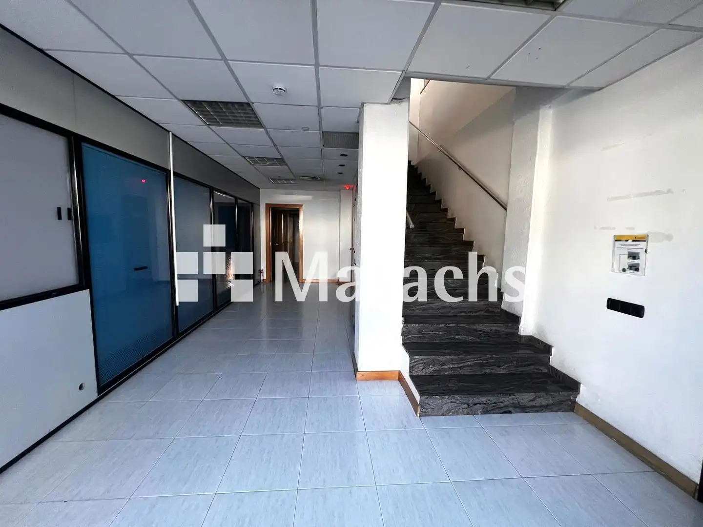 Nave industrial en venta en Rubí