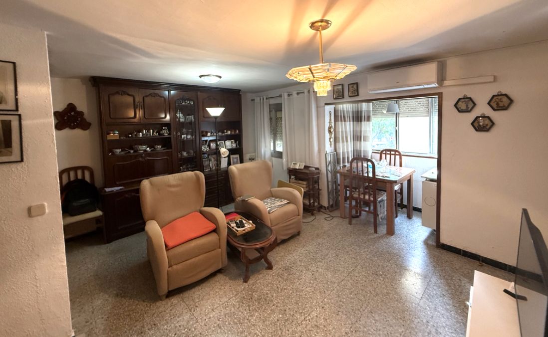 Sala de estar de Piso en venta en  Barcelona Capital con Aire acondicionado y Lavadora