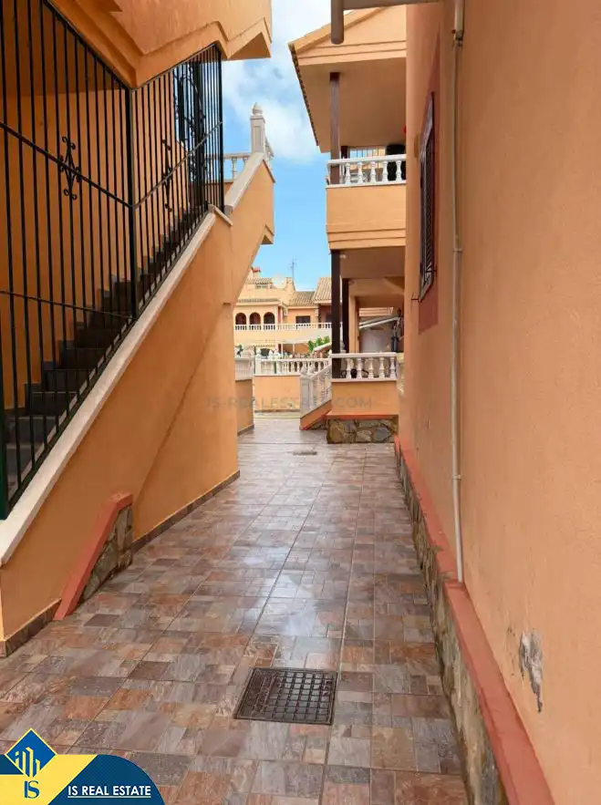 Casa con piscina en venta en Zona Carrefour - Urbanizaciones, imagen 33