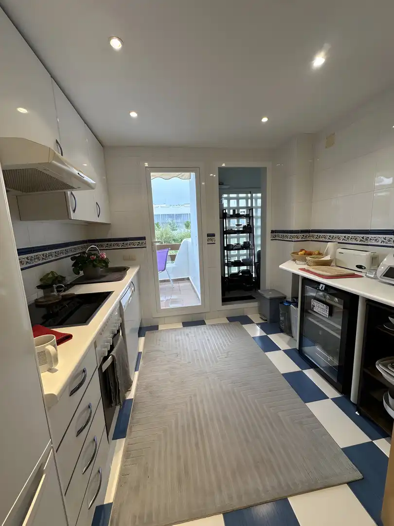 Apartament amb piscina en venda a Selwo, imagen 15